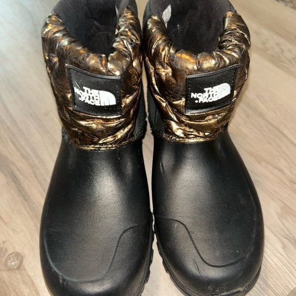 The North Face Black and Gold Rain & Snow Boots - Picture 1 of 9